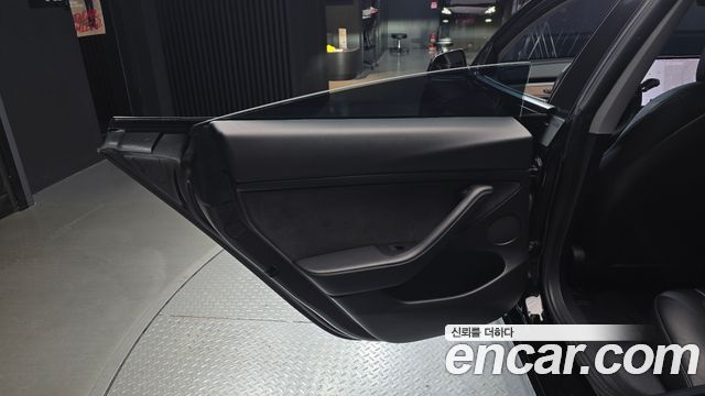 Tesla Model 3 Long Range AWD 2021 — фото 25