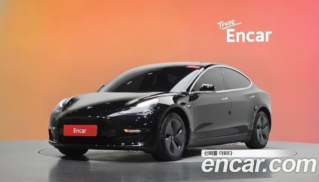 Tesla Model 3 Long Range AWD