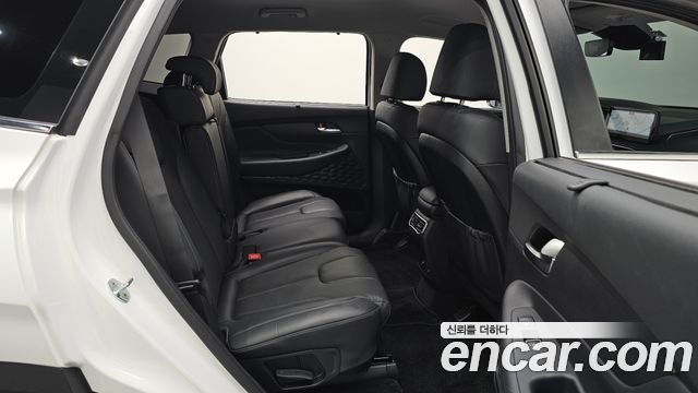 Hyundai Santa Fe Gasoline 2.5T 2WD Prestige 2022 — фото 16