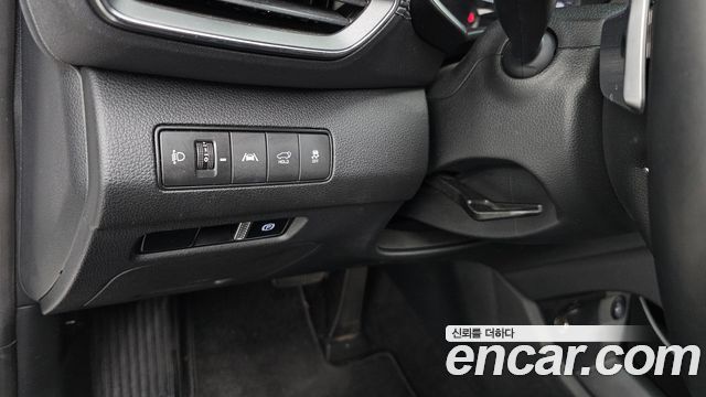 Hyundai Santa Fe Gasoline 2.5T 2WD Prestige 2022 — фото 23