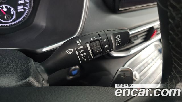 Hyundai Santa Fe Gasoline 2.5T 2WD Prestige 2022 — фото 33