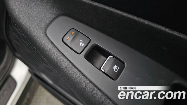 Hyundai Santa Fe Gasoline 2.5T 2WD Prestige 2022 — фото 37