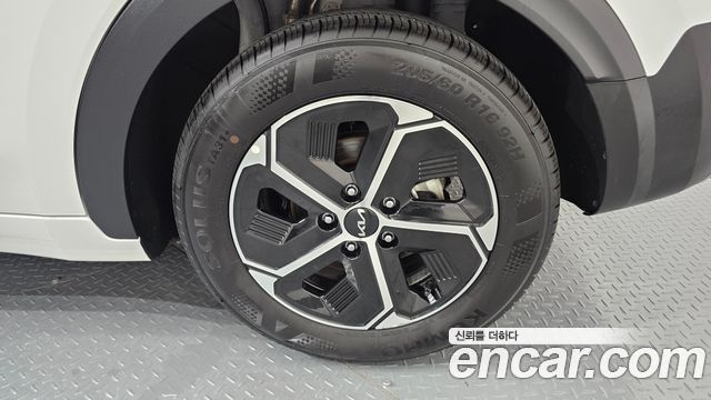 Kia Niro Prestige 2025 — фото 27