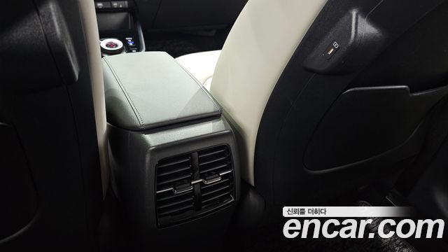 Kia Niro Prestige 2025 — фото 39