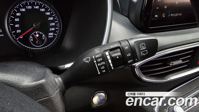 Hyundai Santa Fe Diesel 2.2 2WD Exclusive 2022 — фото 17