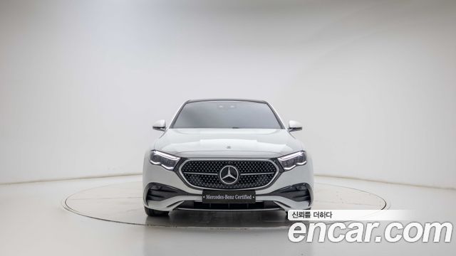 Mercedes-Benz E-Class (W214) E300 4MATIC AMG Line 2025 — фото 3