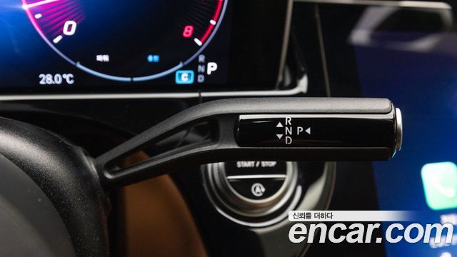 Mercedes-Benz E-Class (W214) E300 4MATIC AMG Line 2025 — фото 9