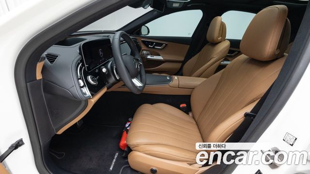 Mercedes-Benz E-Class (W214) E300 4MATIC AMG Line 2025 — фото 10