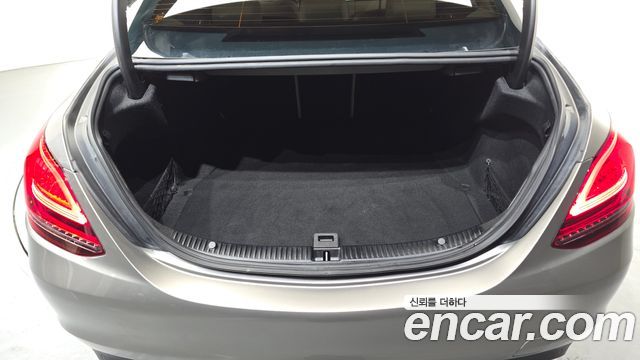 Mercedes-Benz C-Class (W205) C220 d Avantgarde 2019 — фото 21