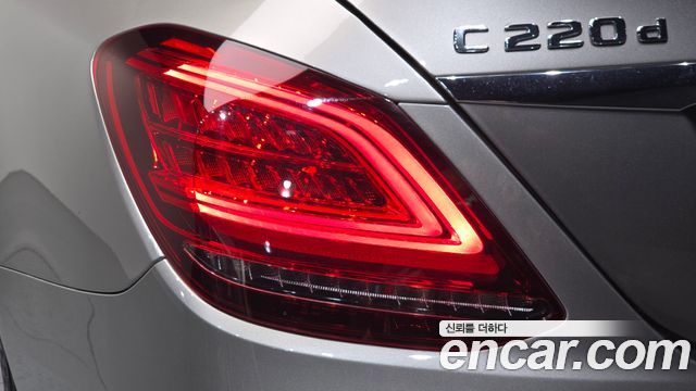 Mercedes-Benz C-Class (W205) C220 d Avantgarde 2019 — фото 29
