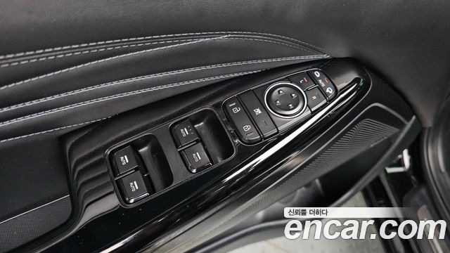 Kia K7 Premier 3.0 GDI Signature 2020 — фото 17