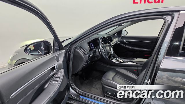 Hyundai Sonata (DN8) 2.0 Premium Plus 2022 — фото 10