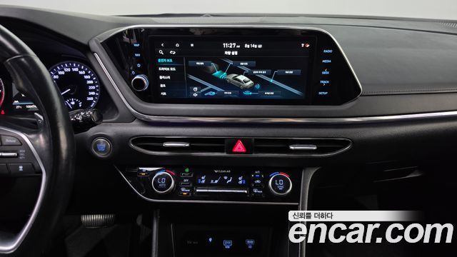 Hyundai Sonata (DN8) 2.0 Premium Plus 2022 — фото 16