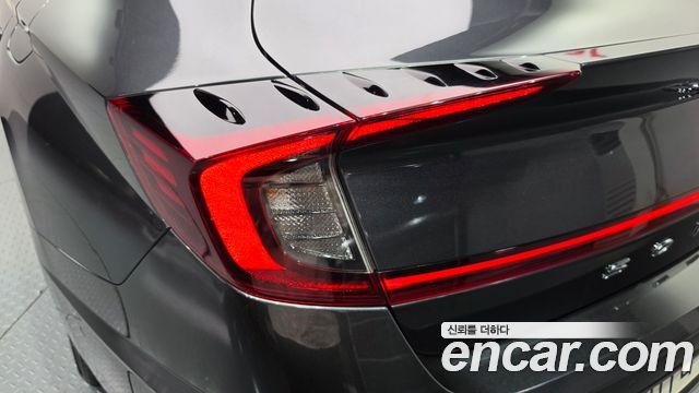 Hyundai Sonata (DN8) 2.0 Premium Plus 2022 — фото 29