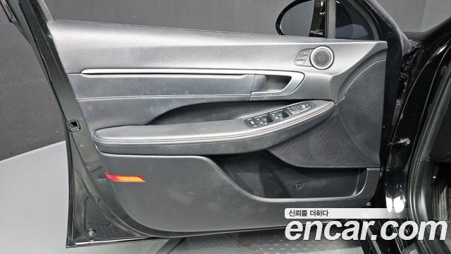 Hyundai Sonata (DN8) 2.0 Premium Plus 2022 — фото 24