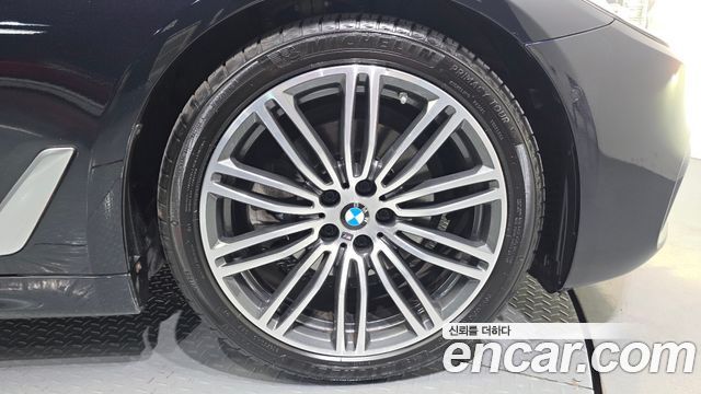 BMW 5 Series (G30) 520d M Sport Package Plus 2020 — фото 21