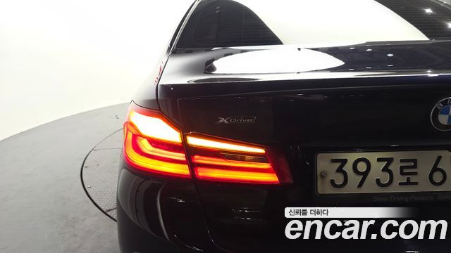 BMW 5 Series (G30) 520d M Sport Package Plus 2020 — фото 23