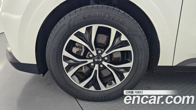 Kia Carnival (IV) Diesel 9-Seater Prestige 2021 — фото 5