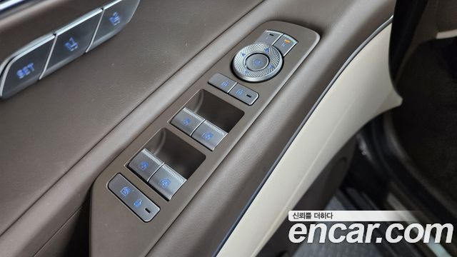 Genesis GV80 2.5T Gasoline 2WD 2023 — фото 29