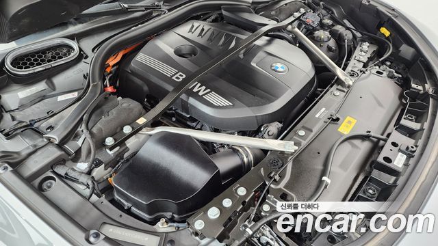 BMW 7 Series (G70) 750e xDrive M Sport 2025 — фото 6