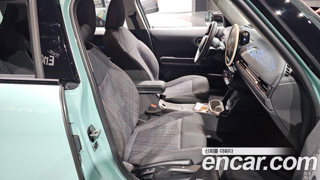 MINI Cooper C (IV) 5Door Breeze Edition 2025 — фото 32