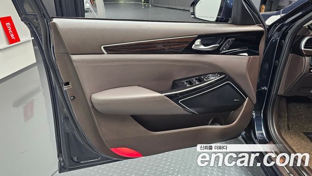 Kia K7 2.2 Diesel Noblesse 2019 — фото 24