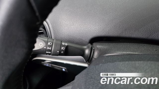 Toyota Prius (IV) 1.8 E 2018 — фото 33
