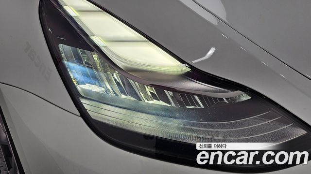 Tesla Model Y Long Range AWD 2021 — фото 22