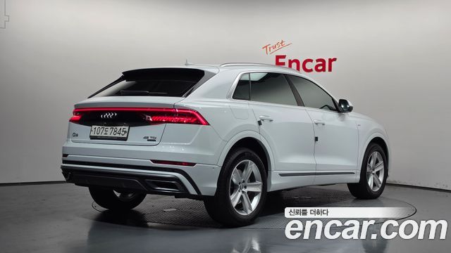Audi Q8 (4M) 45 TDI Quattro Premium 2020 — фото 2