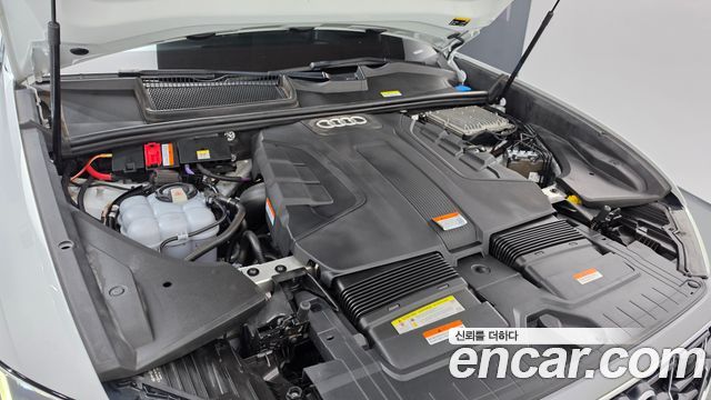 Audi Q8 (4M) 45 TDI Quattro Premium 2020 — фото 6
