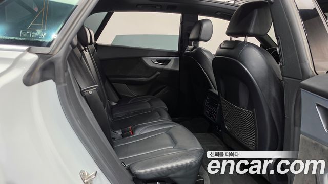 Audi Q8 (4M) 45 TDI Quattro Premium 2020 — фото 12