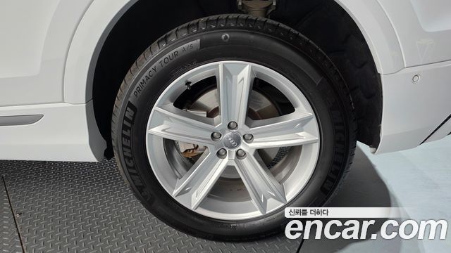 Audi Q8 (4M) 45 TDI Quattro Premium 2020 — фото 21