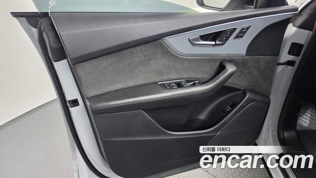 Audi Q8 (4M) 45 TDI Quattro Premium 2020 — фото 24