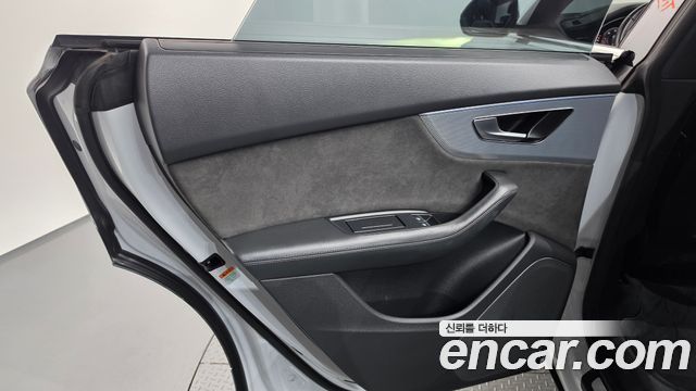 Audi Q8 (4M) 45 TDI Quattro Premium 2020 — фото 25
