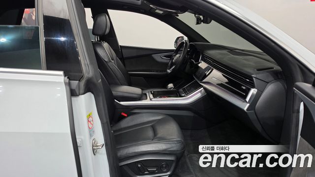 Audi Q8 (4M) 45 TDI Quattro Premium 2020 — фото 26