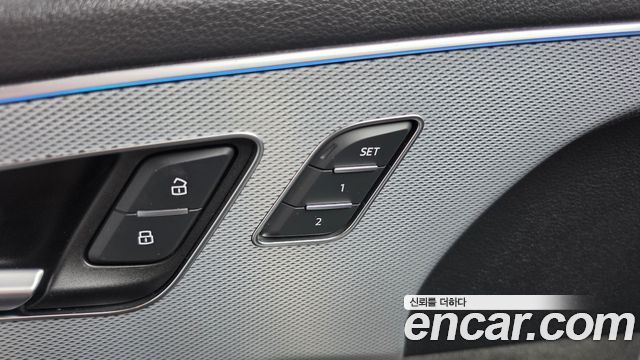 Audi Q8 (4M) 45 TDI Quattro Premium 2020 — фото 36