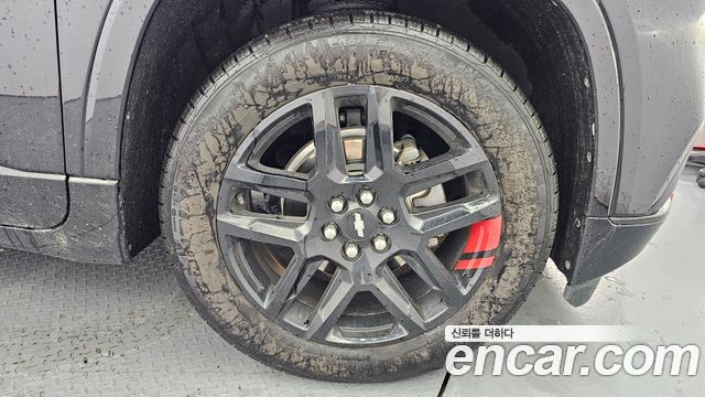 Chevrolet Traverse 3.6 AWD Redline 2020 — фото 5
