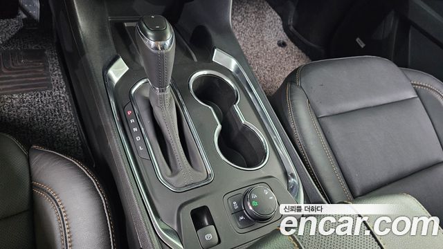 Chevrolet Traverse 3.6 AWD Redline 2020 — фото 9