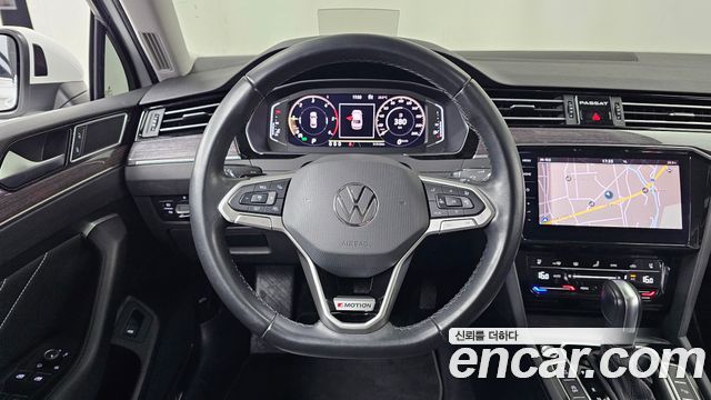 Volkswagen Passat GT (B8) 2.0 TDI 4Motion Prestige 2021 — фото 17