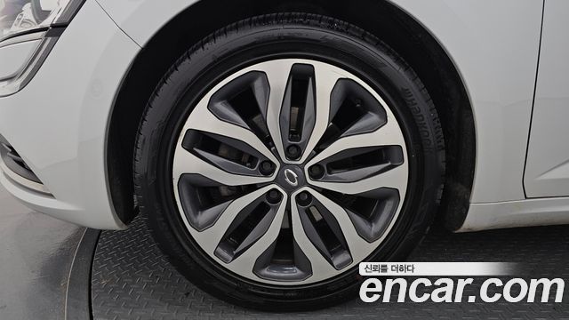 Renault Korea SM6 2.0 LPe LE (Disabled) 2017 — фото 5