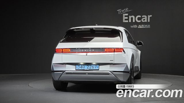 Hyundai Ioniq 5 Long Range AWD Prestige 2023 — фото 4