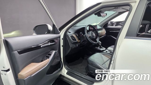 Kia Seltos Gasoline 1.6 Turbo 2WD Signature 2023 — фото 10