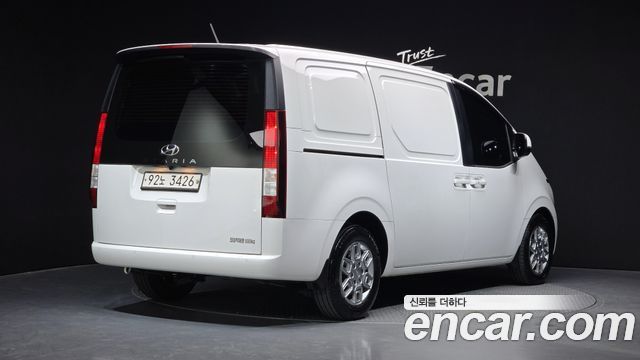 Hyundai Staria Cargo 3-Seater Modern 2022 — фото 2
