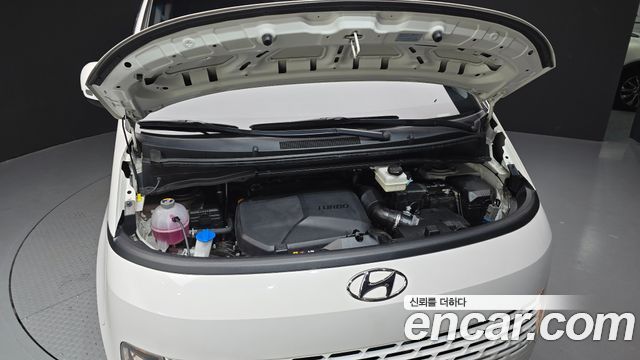 Hyundai Staria Cargo 3-Seater Modern 2022 — фото 6