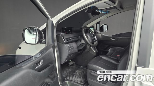 Hyundai Staria Cargo 3-Seater Modern 2022 — фото 10
