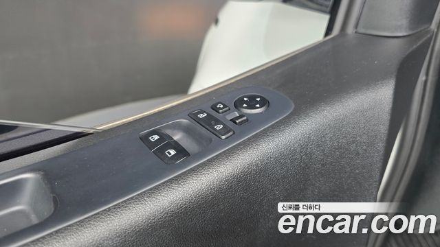 Hyundai Staria Cargo 3-Seater Modern 2022 — фото 14
