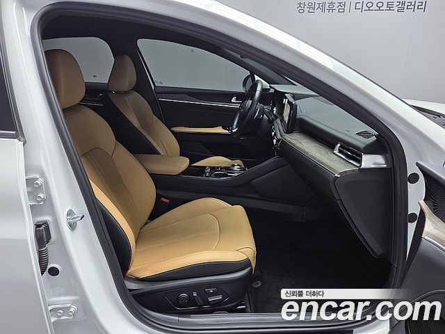 Kia K5 (III) 2.0 Noblesse 2022 — фото 17
