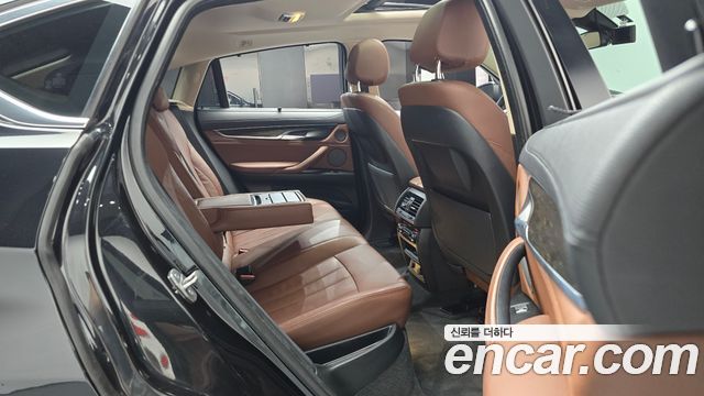 BMW X6 (F16) xDrive 30d 2016 — фото 11