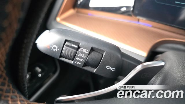 KG Mobility (SsangYong) Torres EVX E7 2024 — фото 17