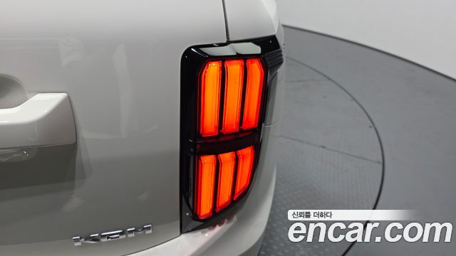 KG Mobility (SsangYong) Torres EVX E7 2024 — фото 23